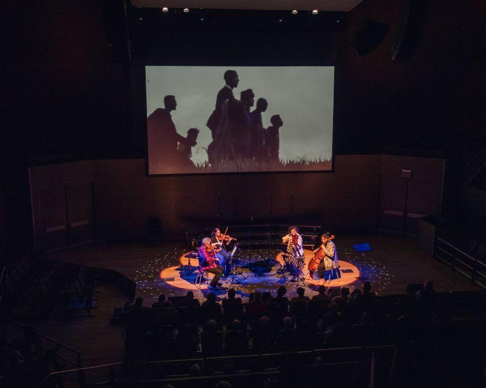 Kronos Quartet Plays Philip Glass