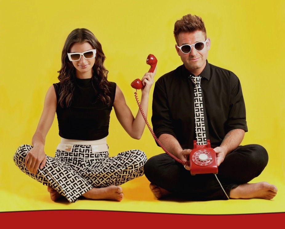 Live Music: Telephone Tag Duo