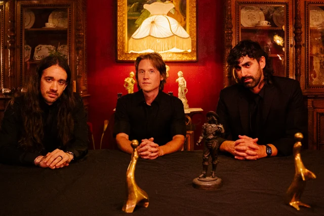 King Buffalo with L.A. Witch