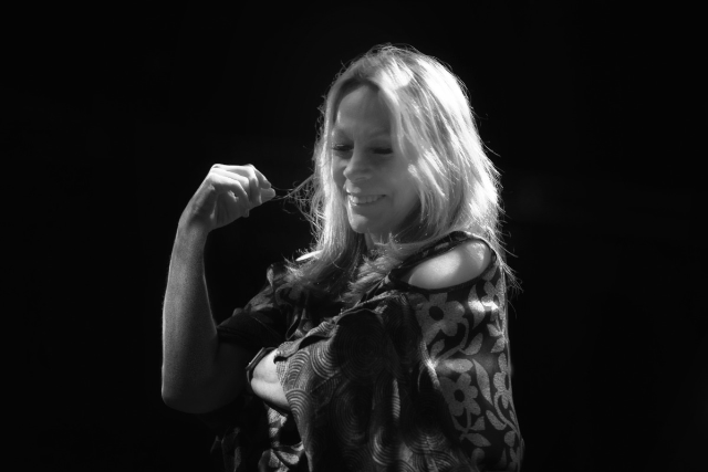 Rickie Lee Jones Live